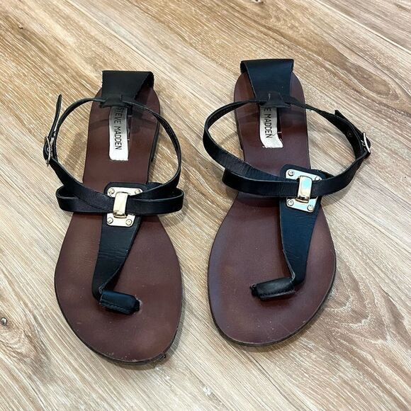 STEVE MADDEN Kween Black Flat Thong Sandals Size 9 - Picture 1 of 6